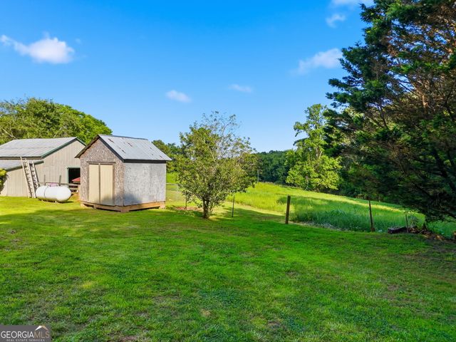 10797 W Hwy 53W, Talking Rock, GA 30175