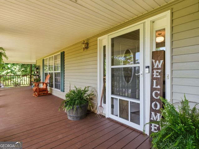 10797 W Hwy 53W, Talking Rock, GA 30175