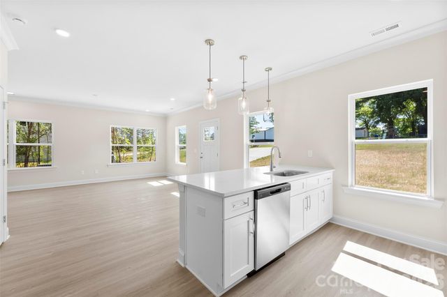 109 Titleist Drive, Statesville, NC 28677