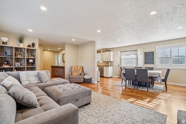 2383 W 6830 S, West Jordan, UT 84084