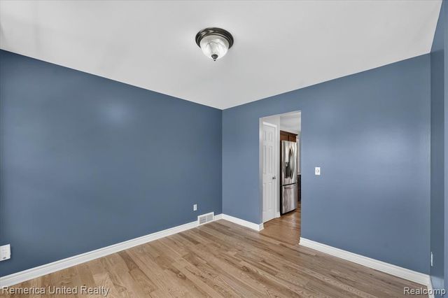 14458 Oak Leaf Trail, Linden, MI 48451