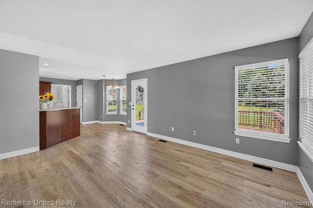 14458 Oak Leaf Trail, Linden, MI 48451