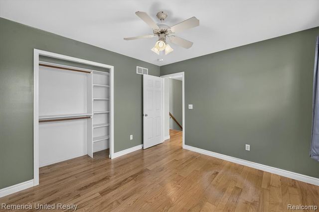 14458 Oak Leaf Trail, Linden, MI 48451