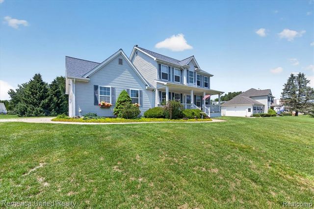 14458 Oak Leaf Trail, Linden, MI 48451