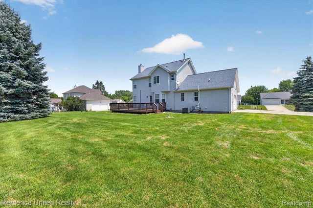 14458 Oak Leaf Trail, Linden, MI 48451