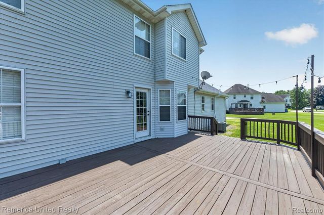 14458 Oak Leaf Trail, Linden, MI 48451