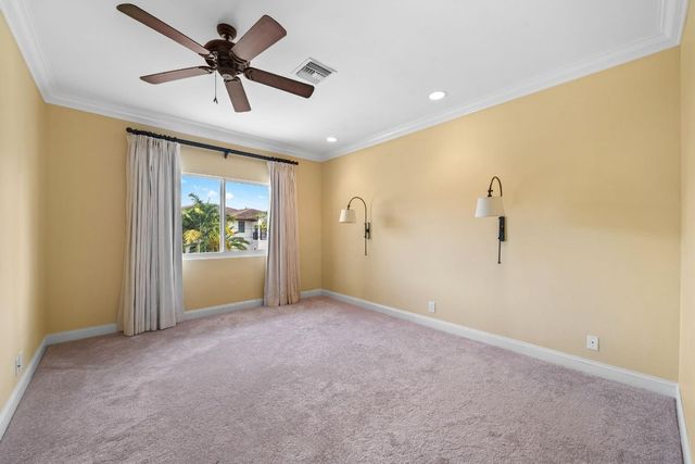 3741 NE 31st Avenue, Lighthouse Point, FL 33064