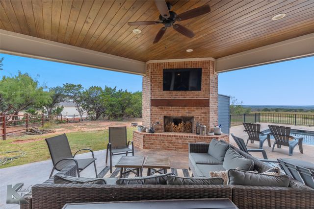 622 Ranch Road, Buffalo Gap, TX 79562