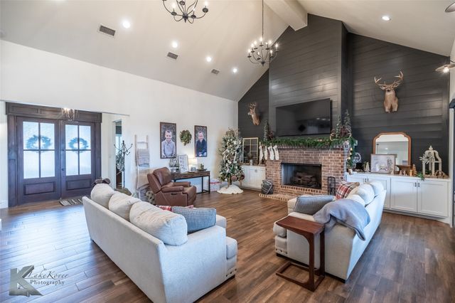 622 Ranch Road, Buffalo Gap, TX 79562