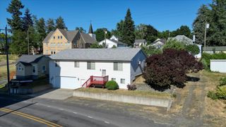 320 S Ramsey St, Tekoa, WA 99033