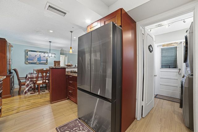 4290 NW 45th Terrace, Lauderdale Lakes, FL 33319