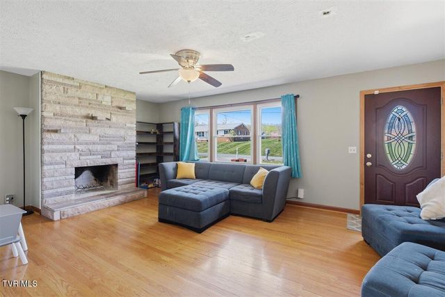 1117 Brockway Drive, Kingsport, TN 37663