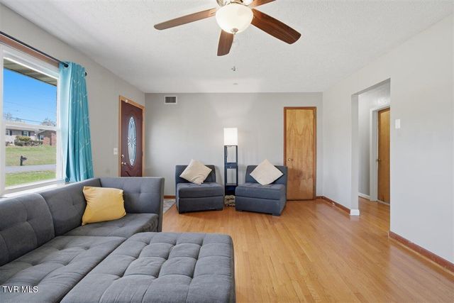 1117 Brockway Drive, Kingsport, TN 37663