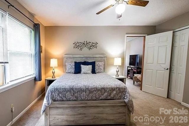 96 Rolling Hills Road, Mills River, NC 28759