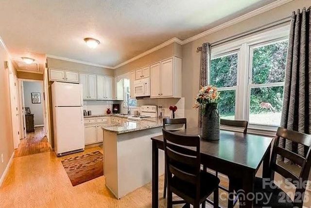 96 Rolling Hills Road, Mills River, NC 28759