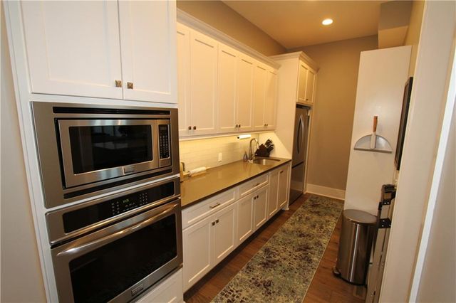 8130 Millridge Street, Lenexa, KS 66220
