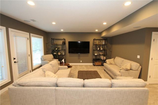 8130 Millridge Street, Lenexa, KS 66220