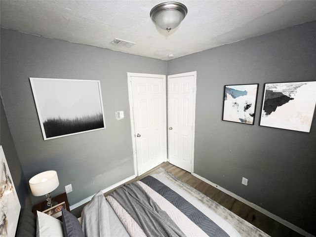 1733 Greenfield Avenue, Fort Worth, TX 76102