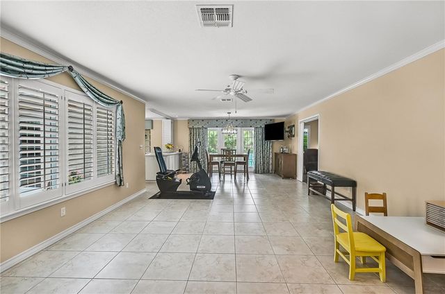 466 Coral, Corpus Christi, TX 78411