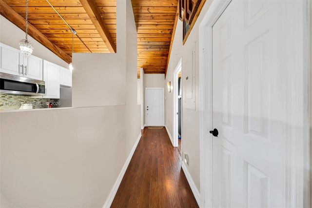 10341 Orange Ct, Pembroke Pines, FL 33026