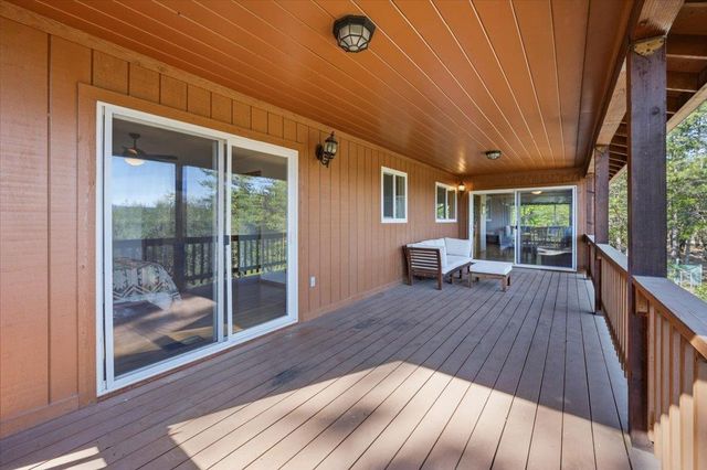 13871 Green Haven Ln, Grass Valley, CA 95945