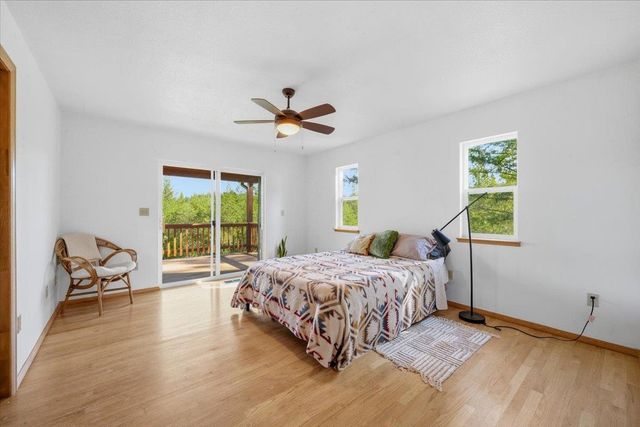 13871 Green Haven Ln, Grass Valley, CA 95945