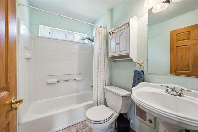 13871 Green Haven Ln, Grass Valley, CA 95945