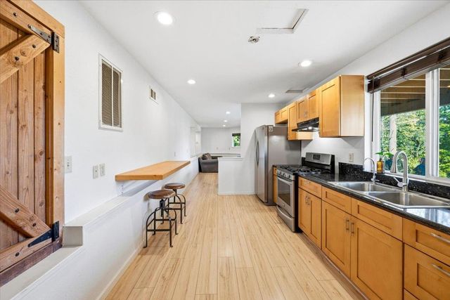 13871 Green Haven Ln, Grass Valley, CA 95945