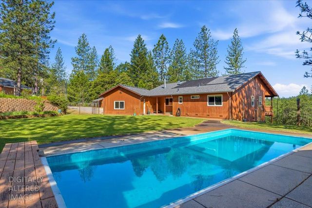 13871 Green Haven Ln, Grass Valley, CA 95945