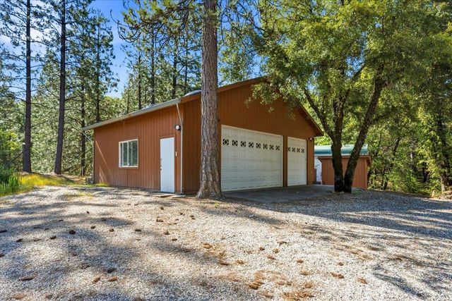 13871 Green Haven Ln, Grass Valley, CA 95945