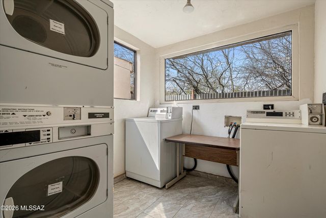 2619 E Prince Road, Tucson, AZ 85716
