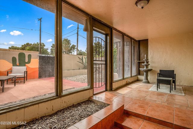 2619 E Prince Road, Tucson, AZ 85716