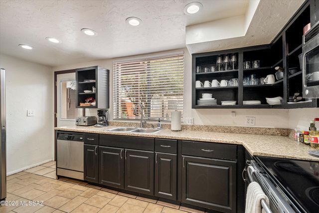 2619 E Prince Road, Tucson, AZ 85716