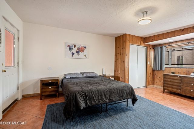 2619 E Prince Road, Tucson, AZ 85716