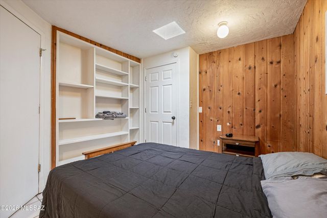 2619 E Prince Road, Tucson, AZ 85716
