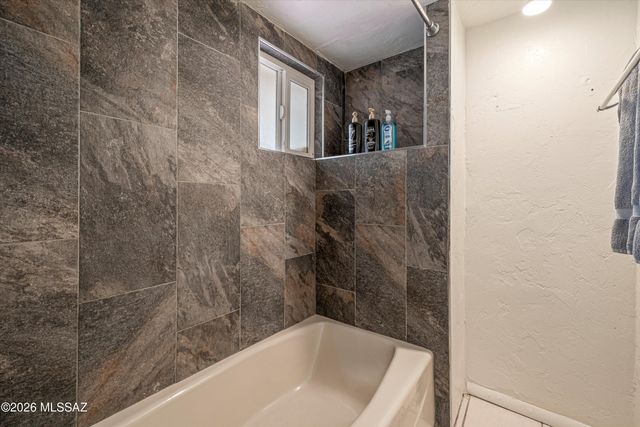 2619 E Prince Road, Tucson, AZ 85716