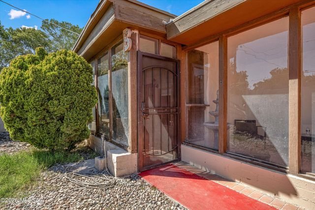 2619 E Prince Road, Tucson, AZ 85716