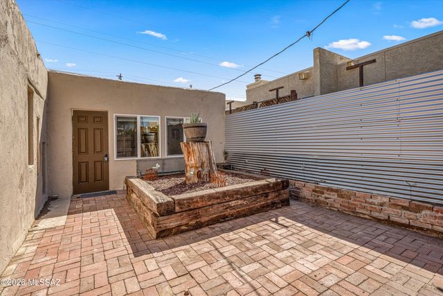 2619 E Prince Road, Tucson, AZ 85716