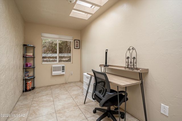 2619 E Prince Road, Tucson, AZ 85716