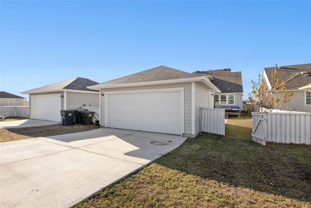 212 Catalina DR, Kyle, TX 78640