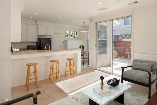 619 Paseo Margarita, Oxnard, CA 93030