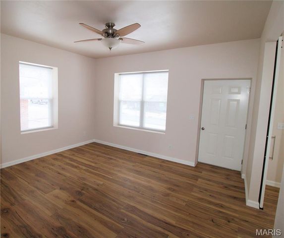 1420 13th Street, Highland, IL 62249