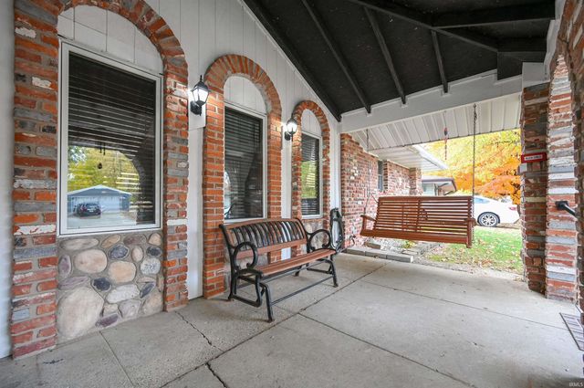 813 TOMAHAWK Boulevard, Kokomo, IN 46902