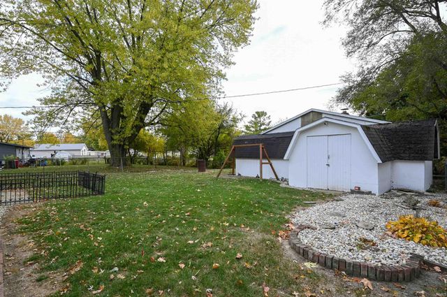 813 TOMAHAWK Boulevard, Kokomo, IN 46902