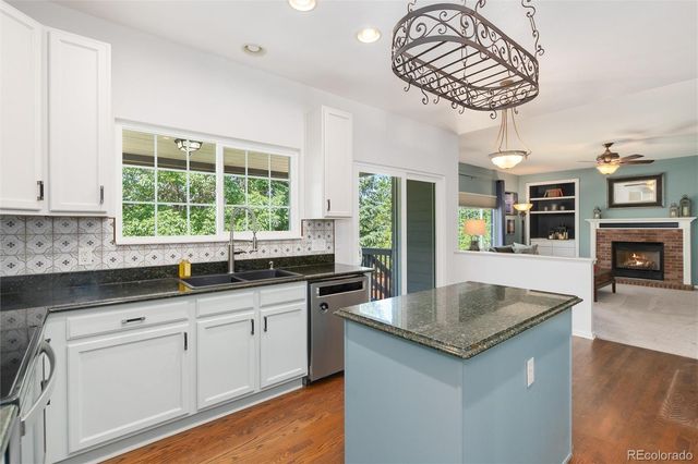 2073 Maples Place, Littleton, CO 80129