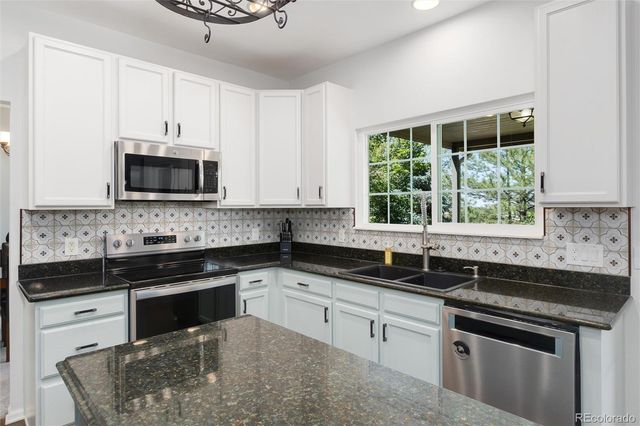 2073 Maples Place, Littleton, CO 80129
