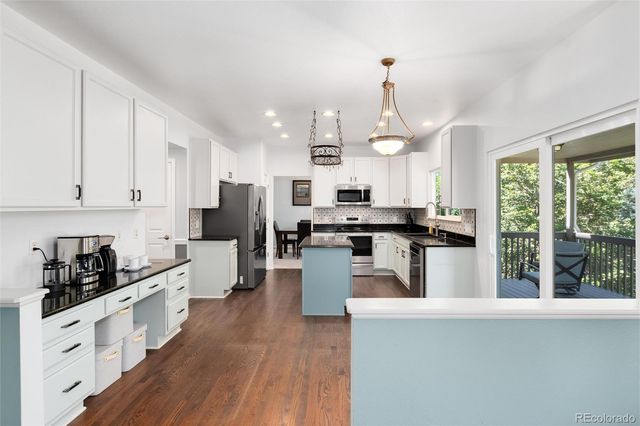 2073 Maples Place, Littleton, CO 80129