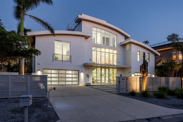 1365 HARBOR DRIVE, Sarasota, FL 34239