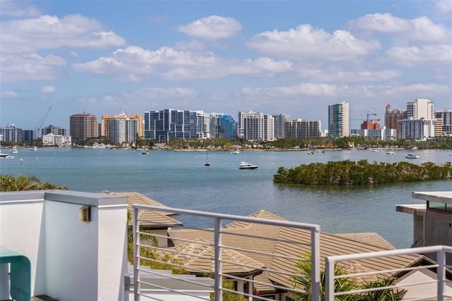 1365 HARBOR DRIVE, Sarasota, FL 34239