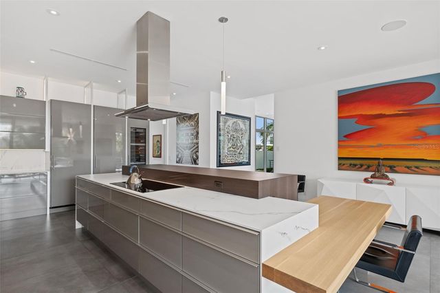 1365 HARBOR DRIVE, Sarasota, FL 34239